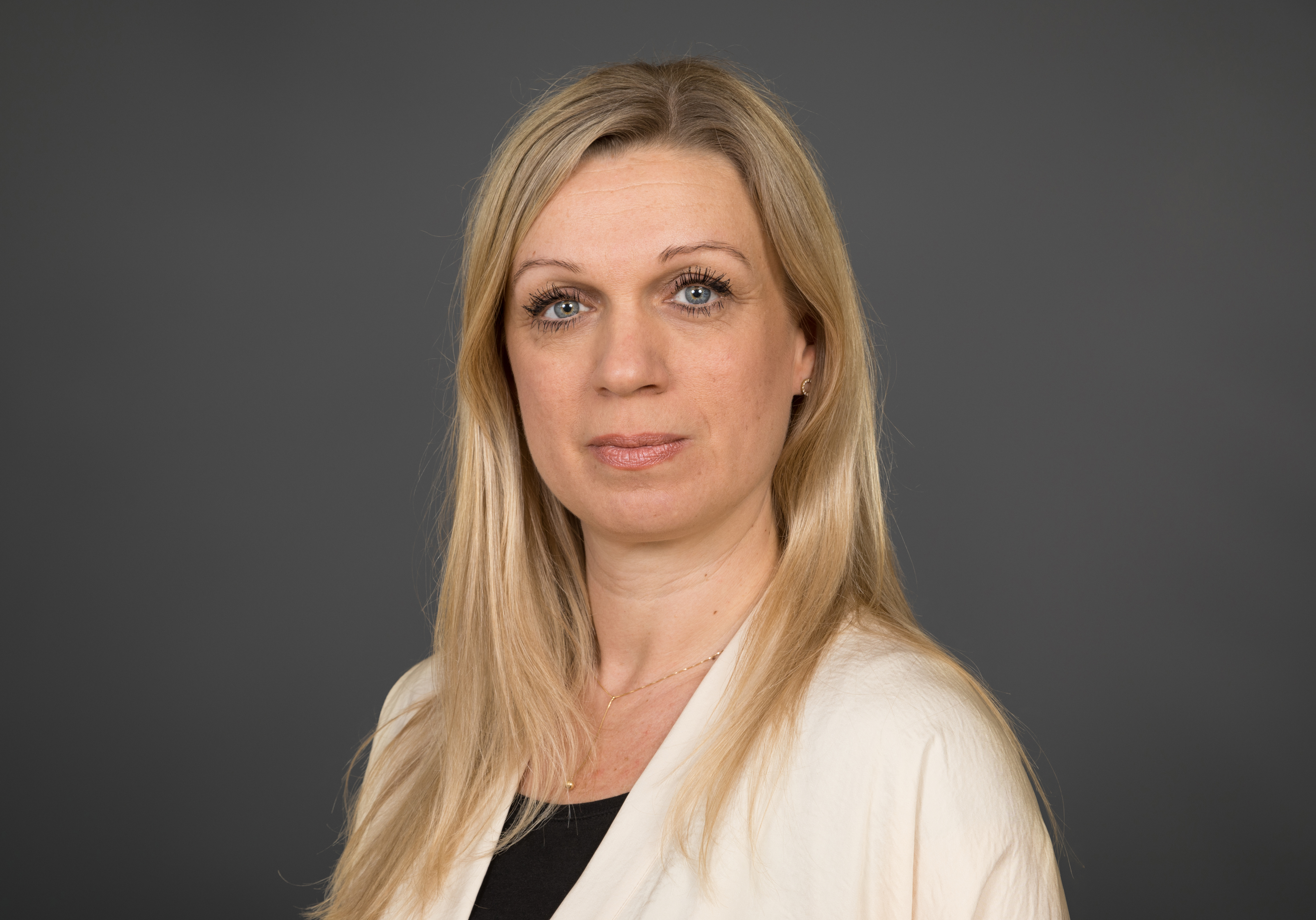 Lina Enskog-Broman, ansvarig för fjärrvärme- och fjärrkyla (klicka på bilden för mer information)